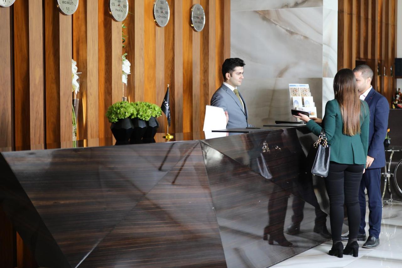 ホテル Royal Tulip Achrafieh ベイルート エクステリア 写真